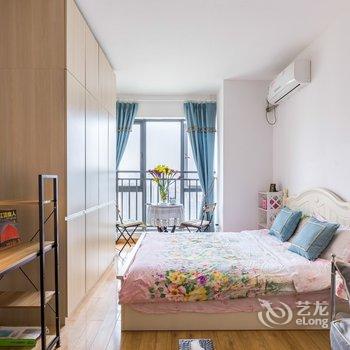 重庆初夏六子公寓酒店提供图片