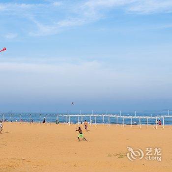 青岛h秋天的枫叶公寓酒店提供图片