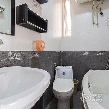 桂林火车站顶层复式复式酒店提供图片