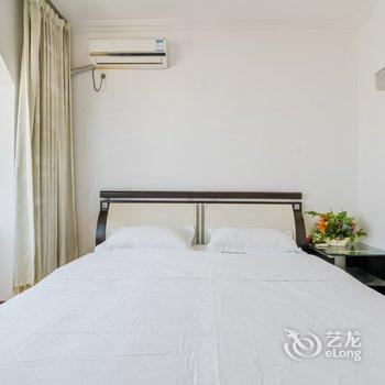 青岛h秋天的枫叶公寓酒店提供图片