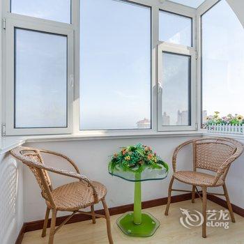 青岛h秋天的枫叶公寓酒店提供图片