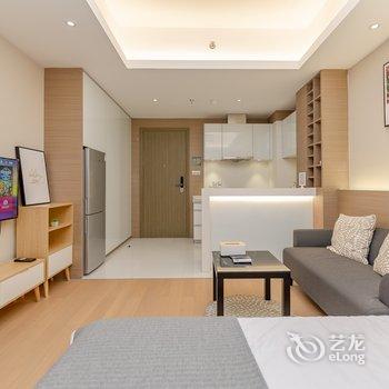 Coco王))公寓(三道拐分店)酒店提供图片