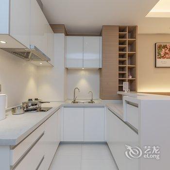 Coco王))公寓(三道拐分店)酒店提供图片