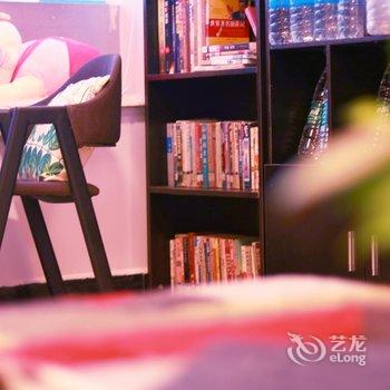 广州遇江而居青年旅舍酒店提供图片