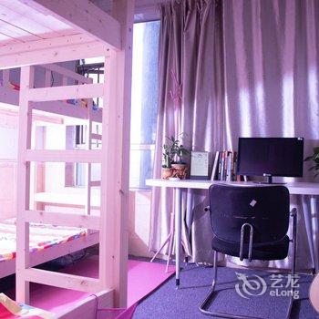 广州遇江而居青年旅舍酒店提供图片