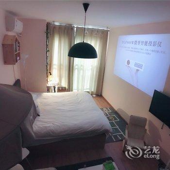 重庆大洋小镇重庆公寓(红石路分店)酒店提供图片
