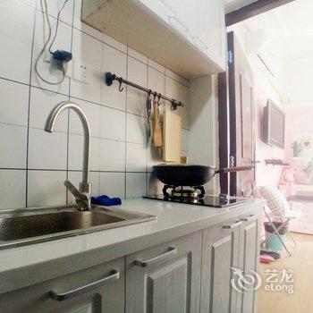 暖暖的新家公寓(上海浙江中路店)酒店提供图片