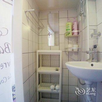 暖暖的新家公寓(上海浙江中路店)酒店提供图片