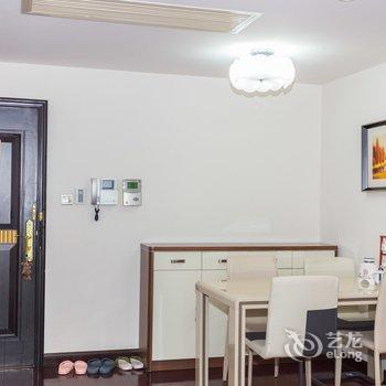 格格民宿(上海潍坊西路分店)酒店提供图片