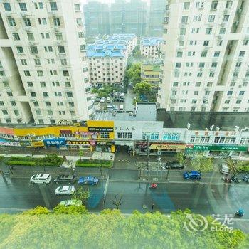 格格民宿(上海潍坊西路分店)酒店提供图片