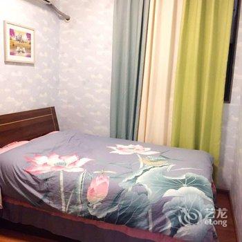 成都李女士温馨公寓酒店提供图片