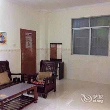 三亚小史姐姐特色民宿(渔村路分店)酒店提供图片