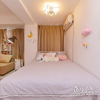 成都大尾巴小熊公寓(尹昌衡公馆分店)酒店提供图片