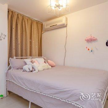 成都大尾巴小熊公寓(尹昌衡公馆分店)酒店提供图片