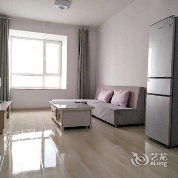 青岛小鱼儿'shome公寓(黄岛区政府会议中心分店)酒店提供图片