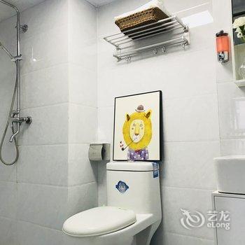成都偏安人家公寓(全年红红木艺术馆分店)酒店提供图片