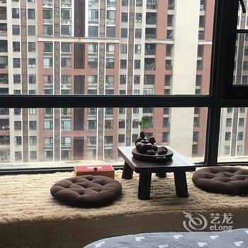 �ɶ�����è��С�ݹ�Ԣ(˫����·�ֵ�)�Ƶ��ṩͼƬ