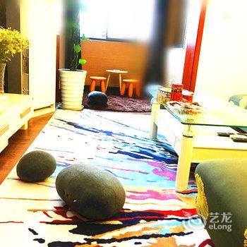 �ɶ�����è��С�ݹ�Ԣ(˫����·�ֵ�)�Ƶ��ṩͼƬ