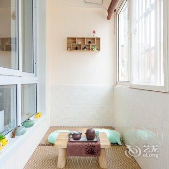 青岛绿岛港湾精品民宿(一叶美术馆分店)酒店提供图片