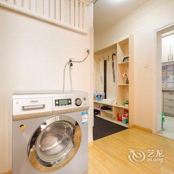 青岛绿岛港湾精品民宿(一叶美术馆分店)酒店提供图片