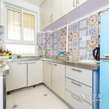 青岛绿岛港湾精品民宿(一叶美术馆分店)酒店提供图片