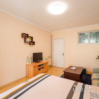 青岛绿岛港湾精品民宿(一叶美术馆分店)酒店提供图片