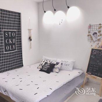 成都大尾巴小熊公寓(古大圣慈寺分店)酒店提供图片