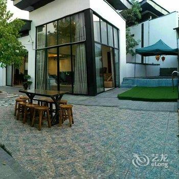 广州广州富力泉天下豪华温泉度假别墅(4路公交明月山溪总站分店)酒店提供图片