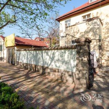 鱼山阁客栈(青岛辛家庄北山公园店)酒店提供图片