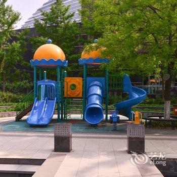 Locals四季别苑公寓(北京万和先生游乐园店)酒店提供图片