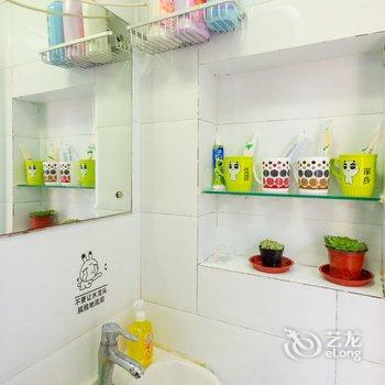 鱼山阁客栈(青岛辛家庄北山公园店)酒店提供图片