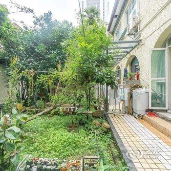 Iris民宿(上海蒲汇塘路店)酒店提供图片