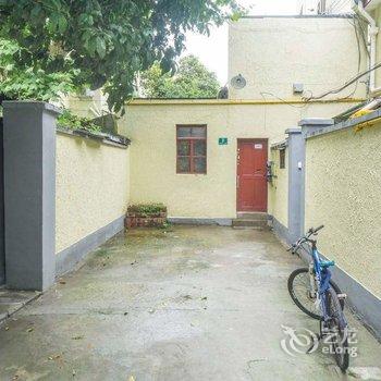 Iris民宿(上海蒲汇塘路店)酒店提供图片