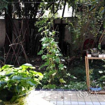 Iris民宿(上海蒲汇塘路店)酒店提供图片