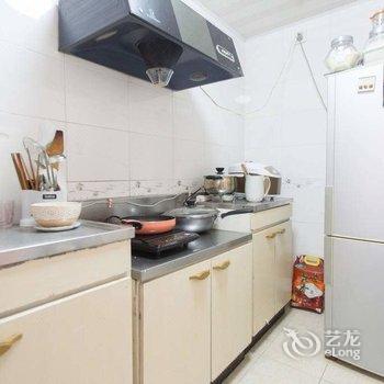 Iris民宿(上海蒲汇塘路店)酒店提供图片