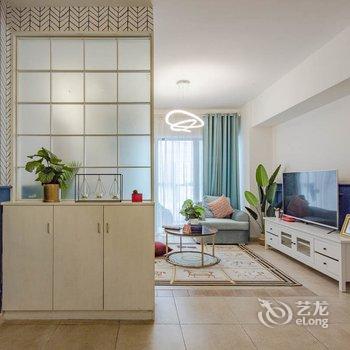 成都追逐远方的小王子公寓(成都金沙乌木艺术馆分店)酒店提供图片