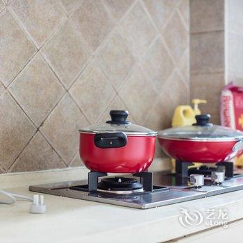 成都追逐远方的小王子公寓(成都金沙乌木艺术馆分店)酒店提供图片