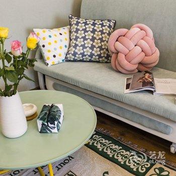 重庆观音桥邦兴北都鸟语花香公寓(长江村分店)酒店提供图片