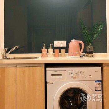 成都猪小佩奇公寓(古中市街西口分店)酒店提供图片