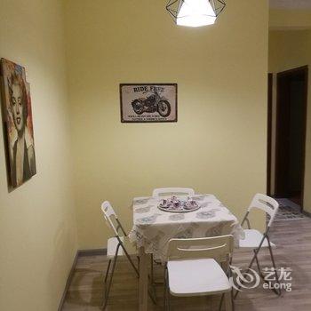 成都娃儿公寓(118号砖楼分店)酒店提供图片