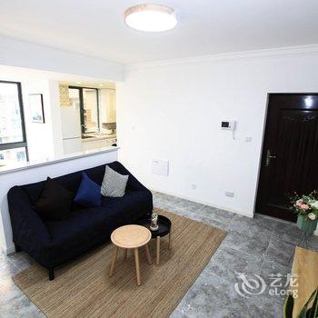 后来居上家庭公寓(上海吕三大众村分店)酒店提供图片