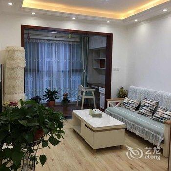 成都自由自在的鱼公寓(银海中心分店)酒店提供图片