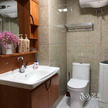 青岛AA静思语YY公寓酒店提供图片