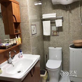 青岛AA静思语YY公寓酒店提供图片