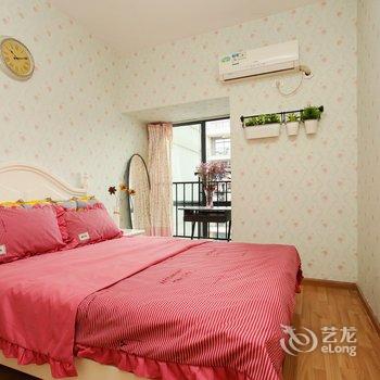 重庆冯小姐姐公寓酒店提供图片