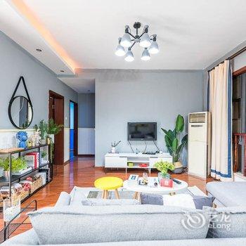 成都Locals路客·成都锦江B96舍公寓(儿童乐园分店)酒店提供图片
