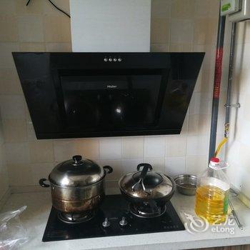 青岛蓝色的天公寓(西大村分店)酒店提供图片