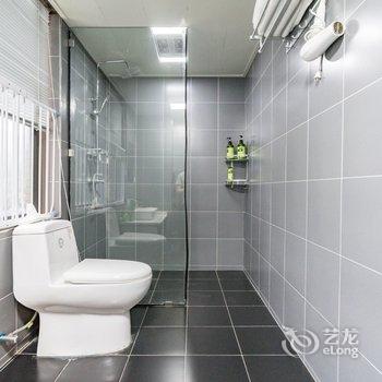 重庆叁什贰公寓(上新街站1口分店)酒店提供图片