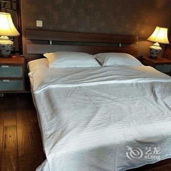 成都熊家墅院客栈(都江堰一品滩度假村分店)酒店提供图片