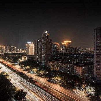 广州路客AA4850精品民宿酒店提供图片